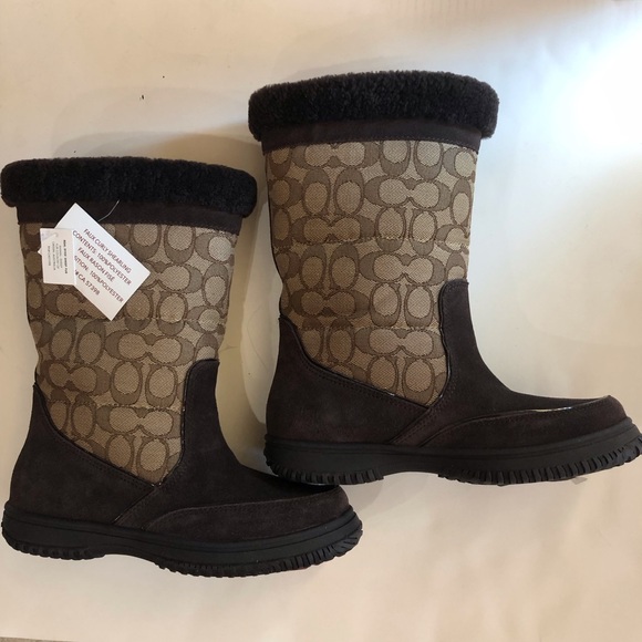 COACH New Sherman Signature Dk Brown & Tan Winter Boots Size 6B - Picture 1 of 15